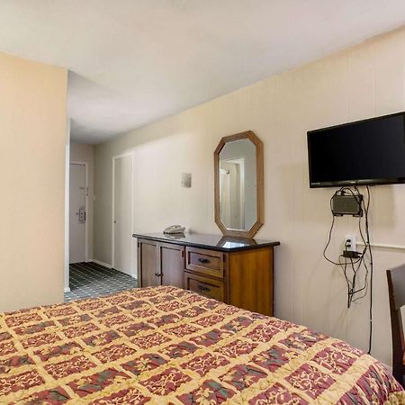 Rodeway Inn & Suites Raton Dış mekan fotoğraf